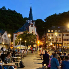 Sommerabend auf dem Rheinbalkon